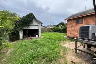 3315 Ave O 1/2, Galveston, TX 77550 - Photo 8