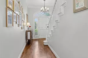 5886 Inwood Park Ct, Houston, TX 77057 - Photo 2