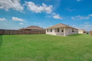 304 Morning Dove Trl, Sealy, TX 77474 - Photo 6