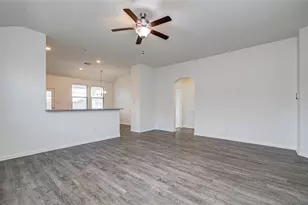 304 Morning Dove Trl, Sealy, TX 77474 - Photo 4