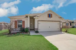 304 Morning Dove Trl, Sealy, TX 77474 - Photo 8