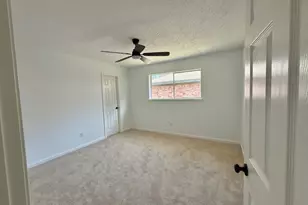 501 Valley Brook Dr, La Porte, TX 77571 - Photo 36