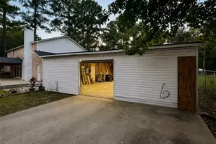 402 Placid Lake Ln, Magnolia, TX 77354 - Photo 46