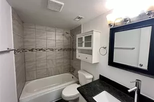 855 Augusta Dr, Houston, TX 77057 - Photo 10