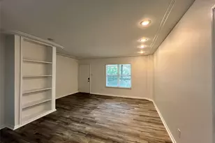 855 Augusta Dr, Houston, TX 77057 - Photo 2