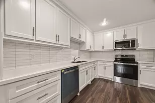 7412 S Hall St, Houston, TX 77028 - Photo 12