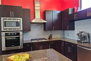 1304 W Dallas, Houston, TX 77019 - Photo 22