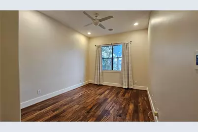 1304 W Dallas, Houston, TX 77019 - Photo 10