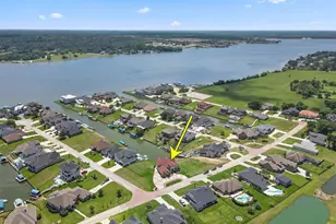 10896 Decatur St, Willis, TX 77318 - Photo 2