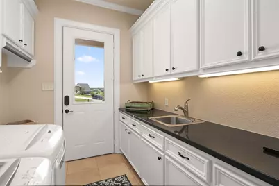 10896 Decatur Street, Willis, TX 77318 - Photo 22