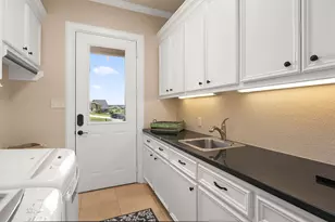10896 Decatur St, Willis, TX 77318 - Photo 22
