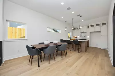 508 Dell Court, Houston, TX 77009 - Photo 8