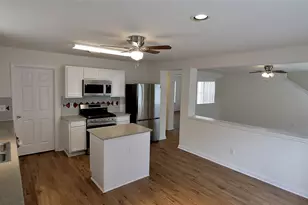 17127 Westminster Village Ct, Houston, TX 77407 - Photo 8