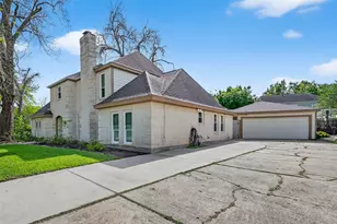 1214 Bittersweet Dr, Richmond, TX 77406 - Photo 2