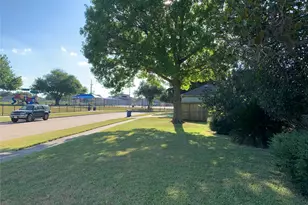 15526 Rio Plaza Dr, Houston, TX 77083 - Photo 32