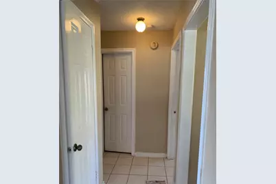15526 Rio Plaza Drive, Houston, TX 77083 - Photo 10