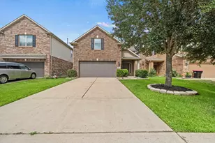8122 Heartbrook Field Ln, Cypress, TX 77433 - Photo 2
