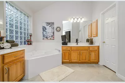 17611 Emerald Garden Lane, Houston, TX 77084 - Photo 32