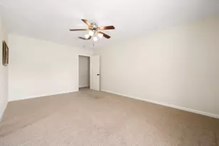 119 Ravenhead Dr, Houston, TX 77034 - Photo 26