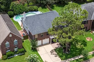 16326 Concord Falls Ln, Sugar Land, TX 77498 - Photo 30