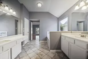 16326 Concord Falls Ln, Sugar Land, TX 77498 - Photo 18