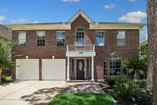 16326 Concord Falls Ln, Sugar Land, TX 77498 - Photo 2