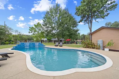 16855 E Maglitto Circle, Tomball, TX 77377 - Photo 4