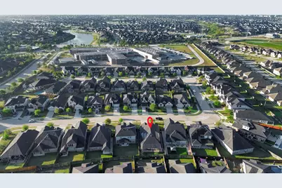 28634 Monarch Cliffs Drive, Fulshear, TX 77441 - Photo 8