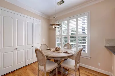 1523 Haddon #B, Houston, TX 77006 - Photo 10