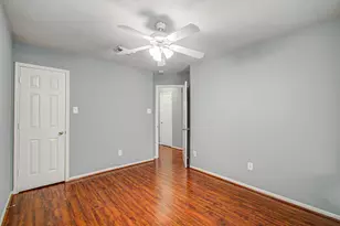13963 Maximos Dr, Houston, TX 77083 - Photo 18