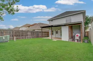 13963 Maximos Dr, Houston, TX 77083 - Photo 28