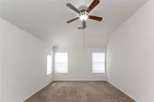 16706 Lark Bunting Ln, Conroe, TX 77385 - Photo 14