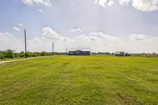 248 Co Rd 477, Palacios, TX 77465 - Photo 22