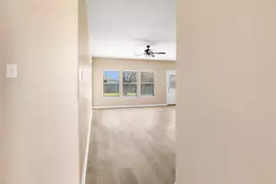 14930 Lanai Dr, Baytown, TX 77523 - Photo 4