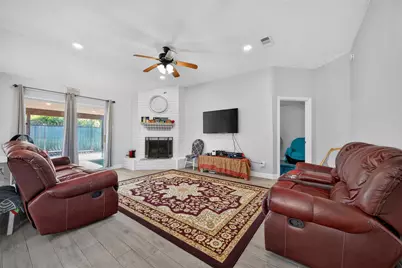 11719 Acadian Drive, Houston, TX 77099 - Photo 12
