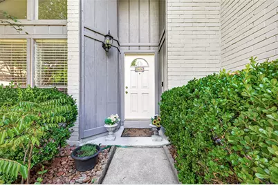 11719 Acadian Drive, Houston, TX 77099 - Photo 6