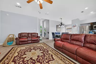 11719 Acadian Drive, Houston, TX 77099 - Photo 14