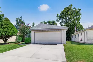 11719 Acadian Dr, Houston, TX 77099 - Photo 4