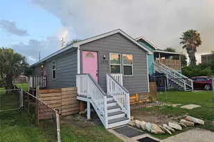 6923 Ave P Ave, Galveston, TX 77551 - Photo 1