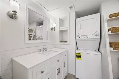 1601 S Shepherd Drive #216, Houston, TX 77019 - Photo 8
