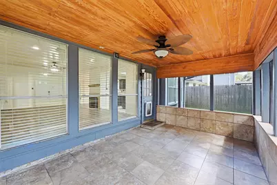 17706 Typhoon Way, Crosby, TX 77532 - Photo 18