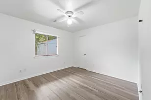 17706 Typhoon Way, Crosby, TX 77532 - Photo 14