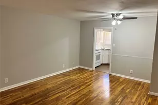 8807 Timberside Dr, Houston, TX 77025 - Photo 2
