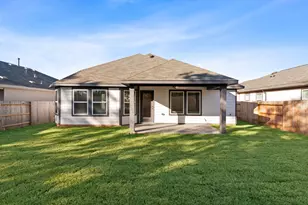 957 Garden Path Dr, Willis, TX 77378 - Photo 14