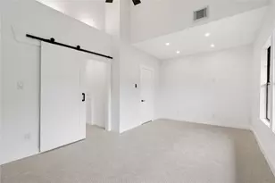 1210 Hawthorne St, Houston, TX 77006 - Photo 24