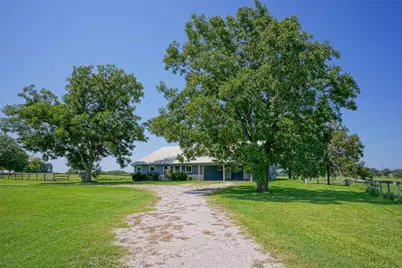 15989 Sh 30, Richards, TX 77873 - Photo 1