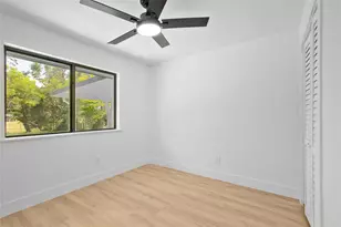 4431 Ravine Dr, Friendswood, TX 77546 - Photo 14