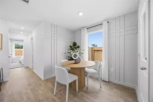 6011 Pineapple St, Houston, TX 77048 - Photo 6