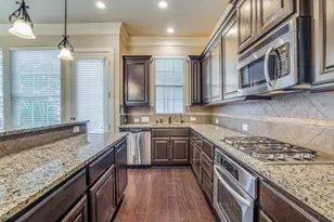 46 Rafters Row, The Woodlands, TX 77380 - Photo 6