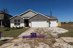664 Woodhaven Lks Dr, La Marque, TX 77568 - Photo 2